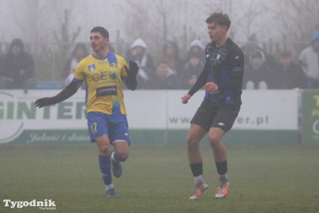 Klasa okręgowa: Rawys CEO Raciąż - Zawisza II Bydgoszcz 4:2 (3:2)