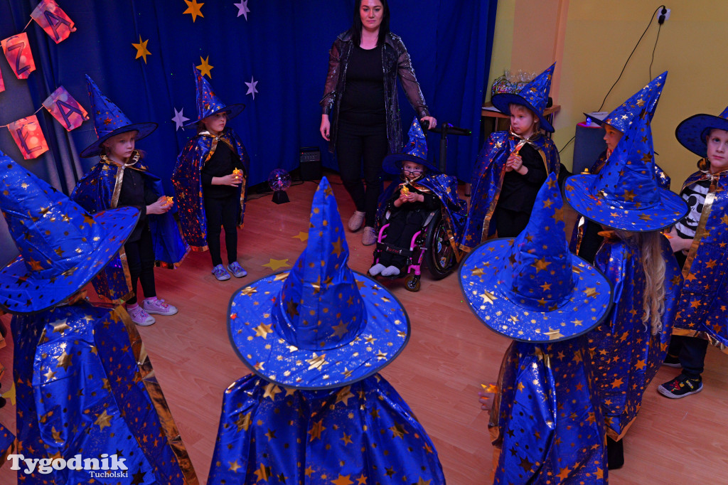 Mądre przedstawienie Przedszkola nr 1 w Tucholi. Tolerancja naszą siłą