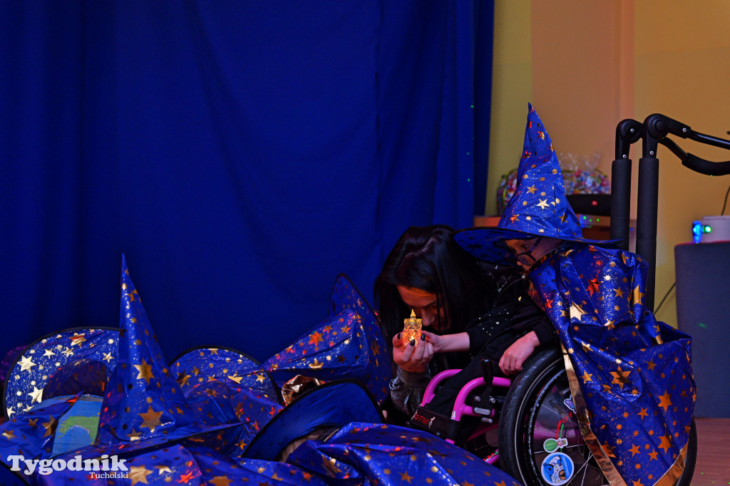 Mądre przedstawienie Przedszkola nr 1 w Tucholi. Tolerancja naszą siłą