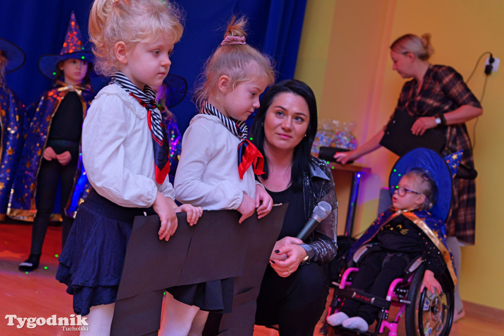 Mądre przedstawienie Przedszkola nr 1 w Tucholi. Tolerancja naszą siłą