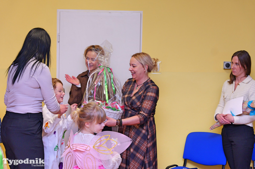 Mądre przedstawienie Przedszkola nr 1 w Tucholi. Tolerancja naszą siłą