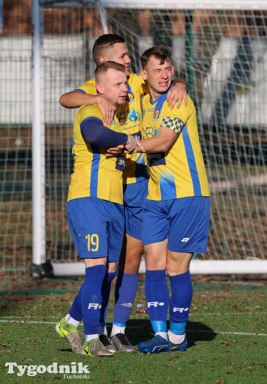 Klasa okręgowa: Pomorzanin Toruń - Rawys CEO Raciąż 3:5 (1:4)