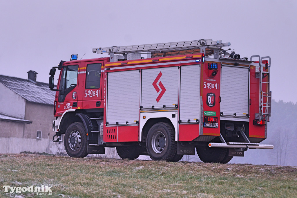 Pożar w Lińsku. Dramatyczne sceny. Dwie osoby poparzone
