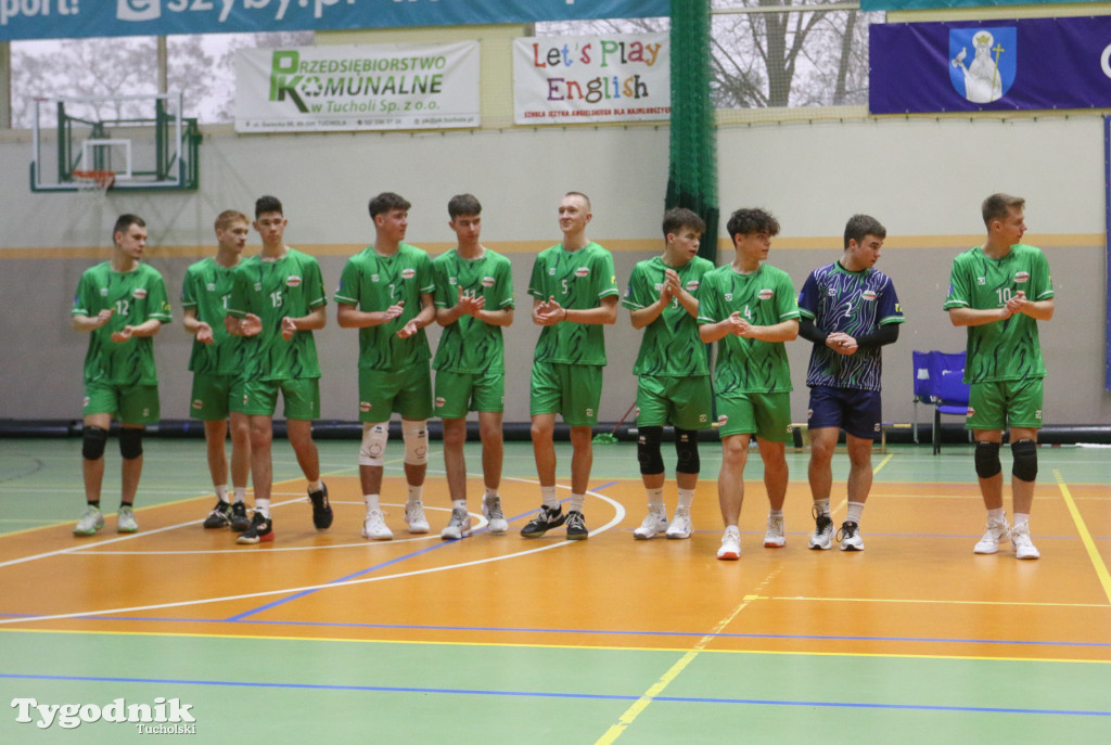 Siatkówka - liga wojewódzka juniorów: Siatkówka Męska MLKS Tucholanka Tuchola - Toruński Klub Siatkarski 0:3