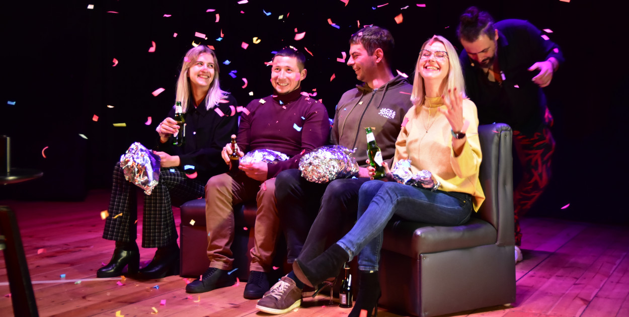 Popołudniowy spektakl w B-CKiP Gminy Lubiewo zgromadził tłumy 