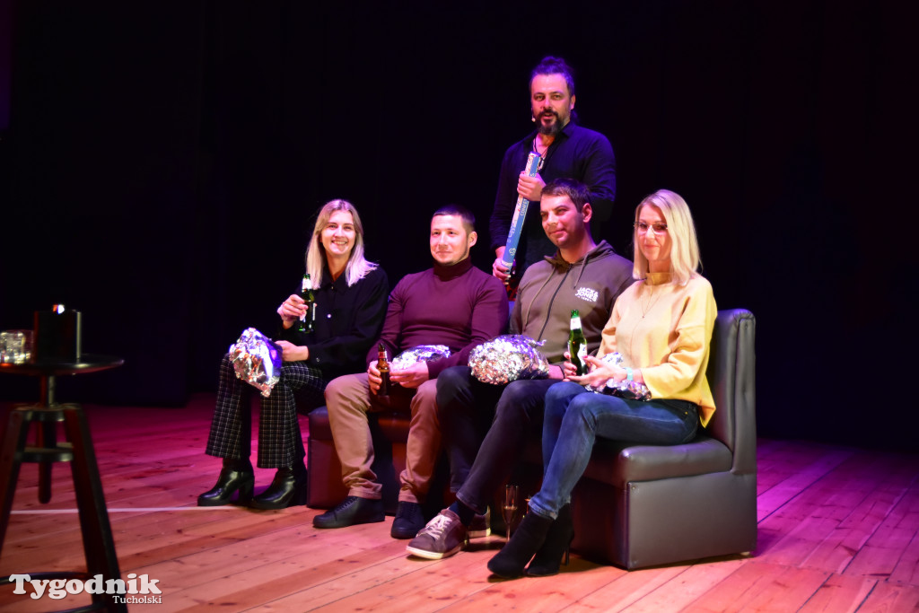 Popołudniowy spektakl w B-CKiP Gminy Lubiewo zgromadził tłumy 