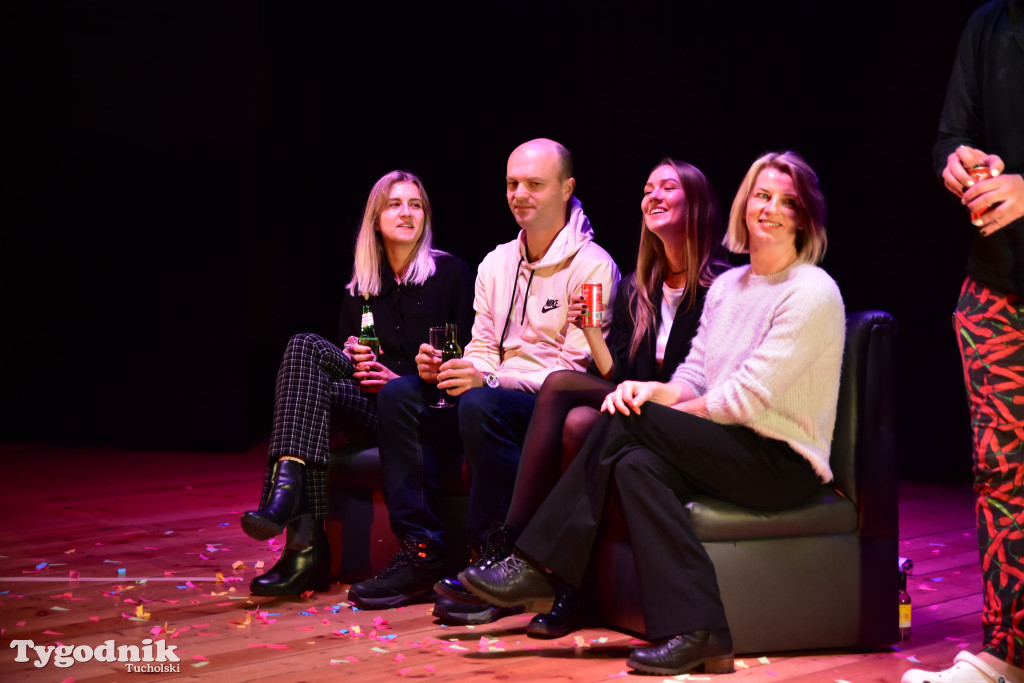 Popołudniowy spektakl w B-CKiP Gminy Lubiewo zgromadził tłumy 