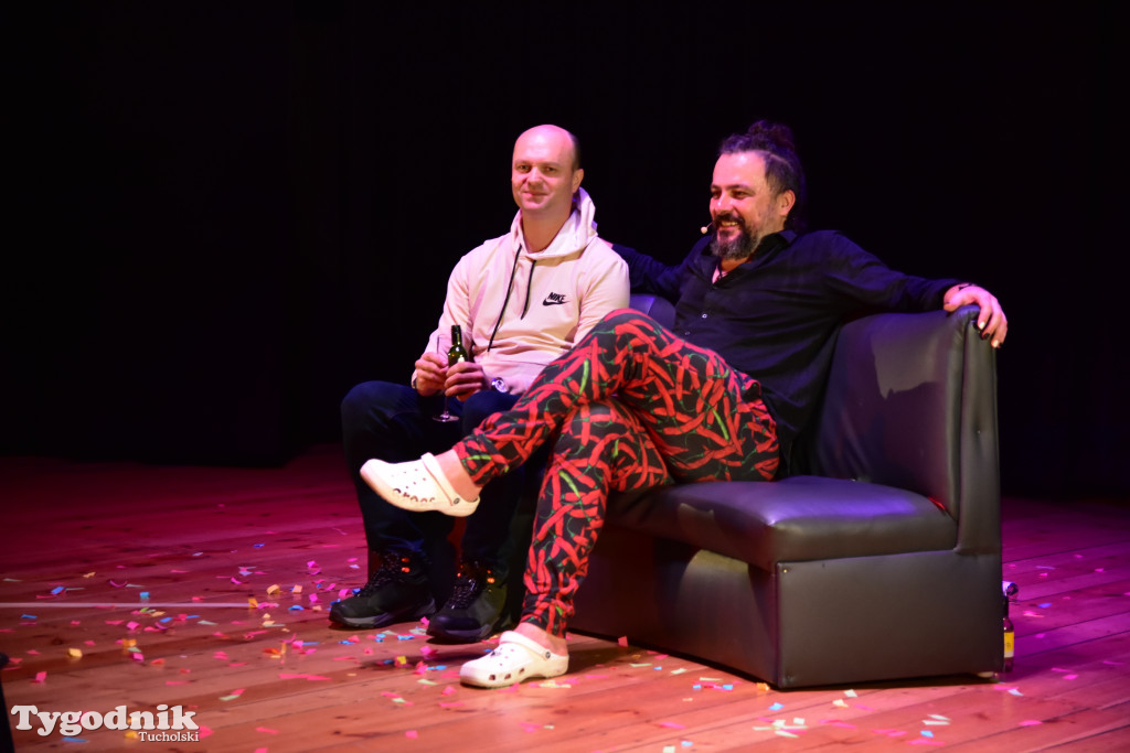 Popołudniowy spektakl w B-CKiP Gminy Lubiewo zgromadził tłumy 