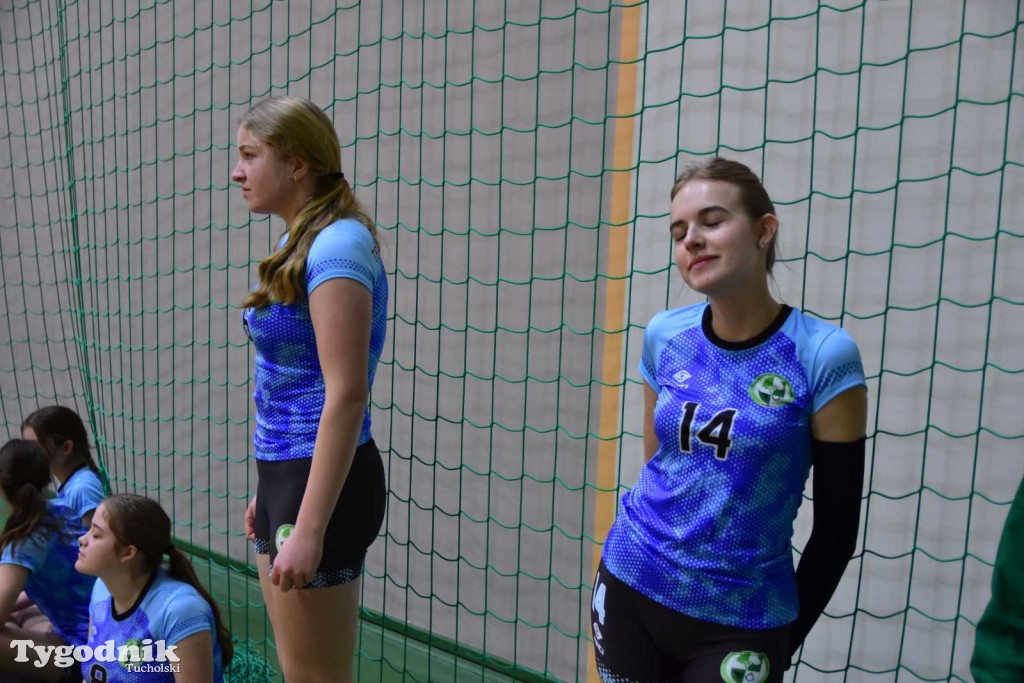 Tuchola: Mikołajkowy Turniej Piłki Siatkowej