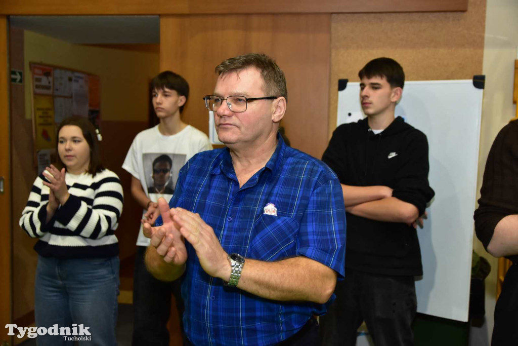 Tuchola: Mikołajkowy Turniej Piłki Siatkowej