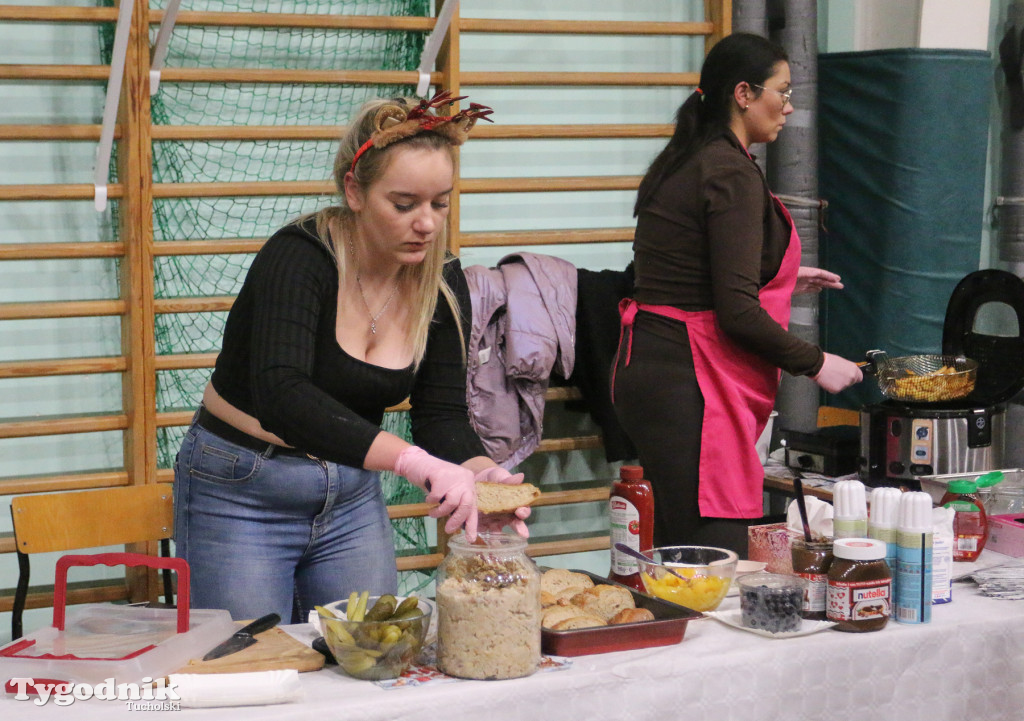 Jarmark Bożonarodzeniowy w Gostycynie: ścigano Grincha, goniono za Mikołajem