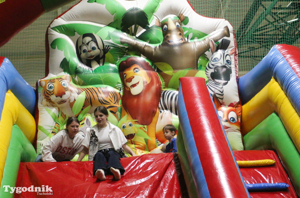 Jarmark Bożonarodzeniowy w Gostycynie: ścigano Grincha, goniono za Mikołajem