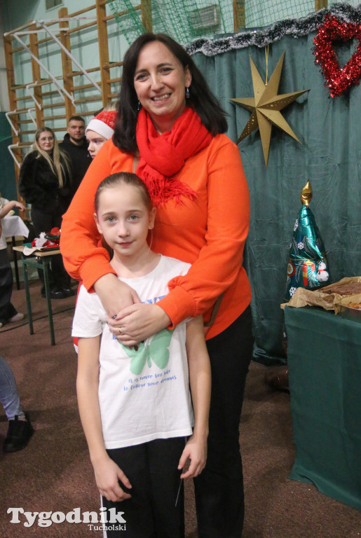 Jarmark Bożonarodzeniowy w Gostycynie: ścigano Grincha, goniono za Mikołajem