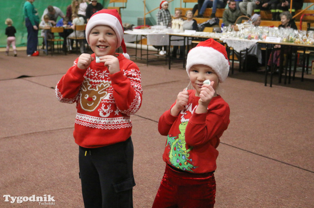 Jarmark Bożonarodzeniowy w Gostycynie: ścigano Grincha, goniono za Mikołajem
