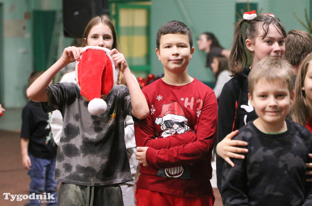 Jarmark Bożonarodzeniowy w Gostycynie: ścigano Grincha, goniono za Mikołajem