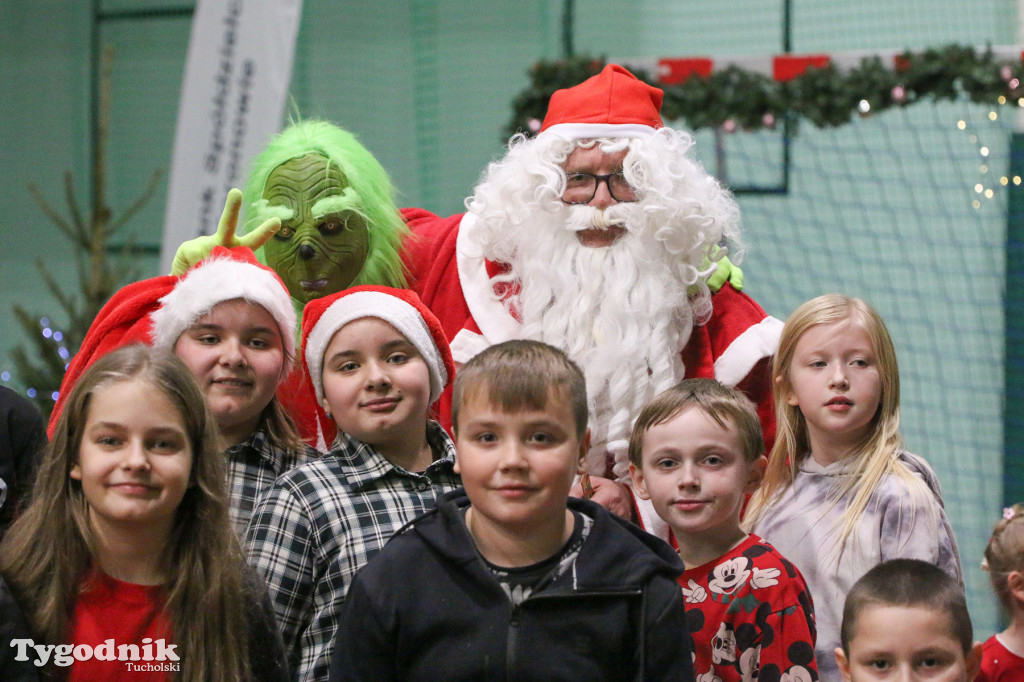 Jarmark Bożonarodzeniowy w Gostycynie: ścigano Grincha, goniono za Mikołajem