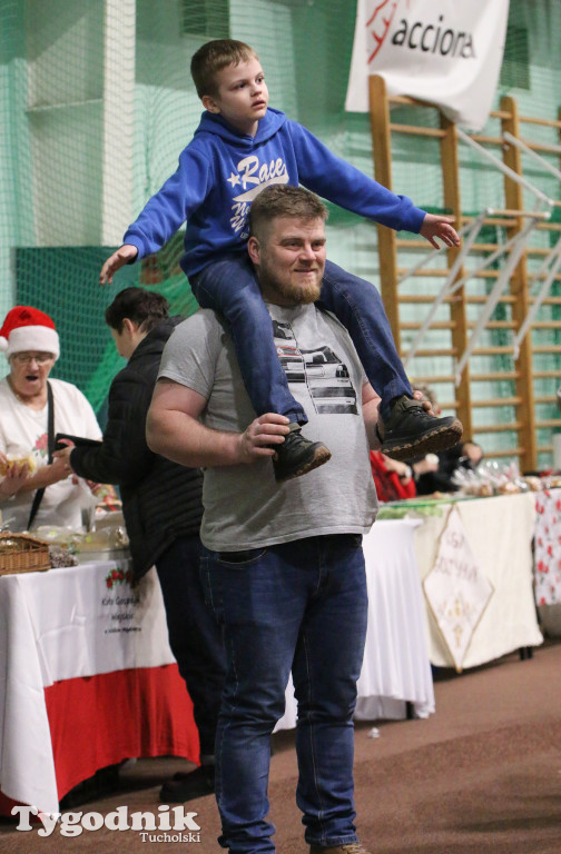 Jarmark Bożonarodzeniowy w Gostycynie: ścigano Grincha, goniono za Mikołajem