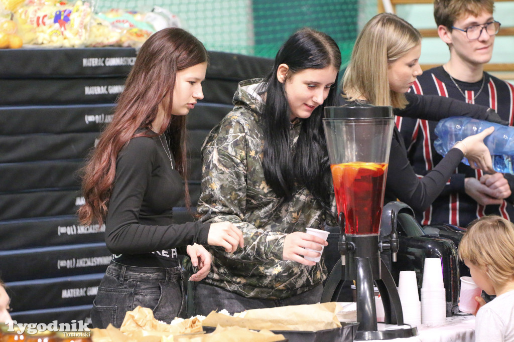 Jarmark Bożonarodzeniowy w Gostycynie: ścigano Grincha, goniono za Mikołajem