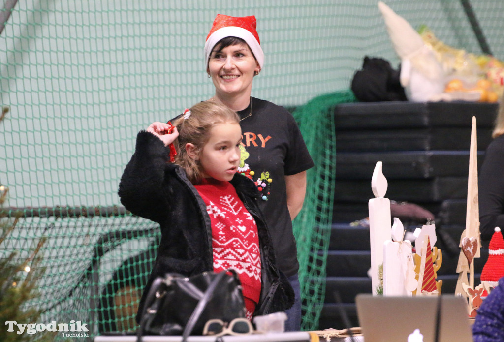 Jarmark Bożonarodzeniowy w Gostycynie: ścigano Grincha, goniono za Mikołajem