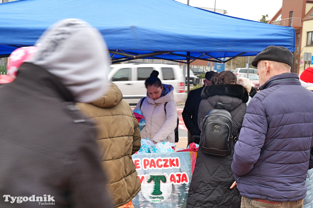 Kiermasz Świąteczny na dworcu w Tucholi