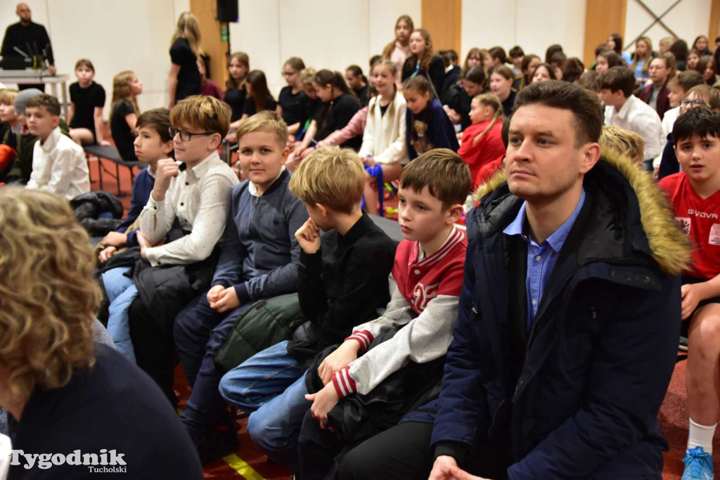 Śliwice: Uroczyście otwarto halę Olimpia przy Szkole Podstawowej im. Ks. Prałata Erharda Staniszewskiego