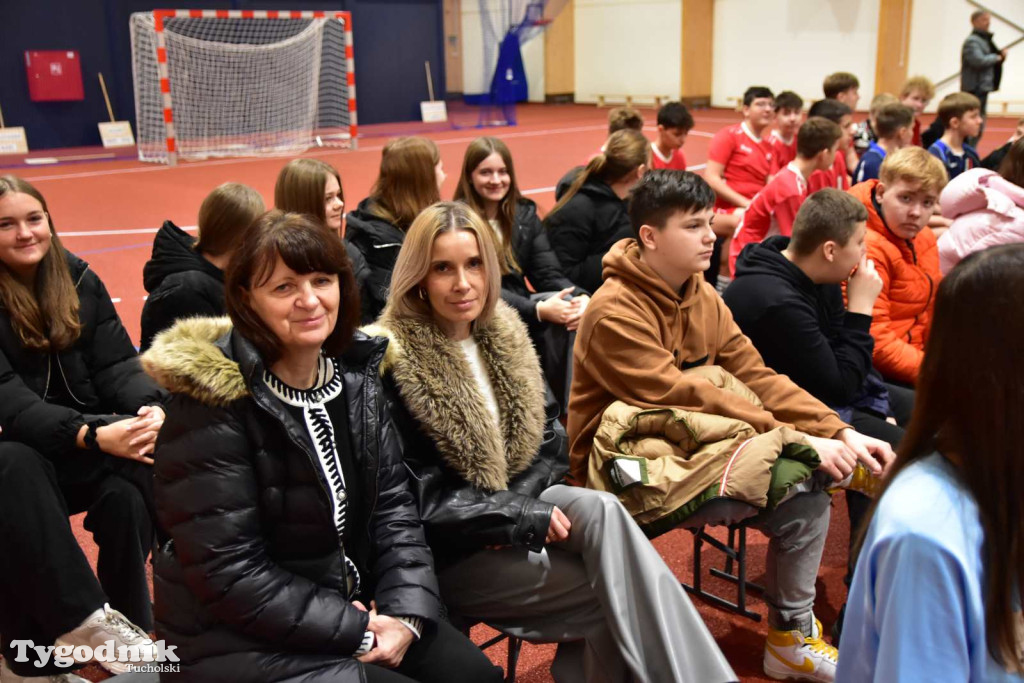 Śliwice: Uroczyście otwarto halę Olimpia przy Szkole Podstawowej im. Ks. Prałata Erharda Staniszewskiego