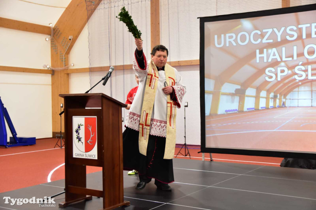 Śliwice: Uroczyście otwarto halę Olimpia przy Szkole Podstawowej im. Ks. Prałata Erharda Staniszewskiego