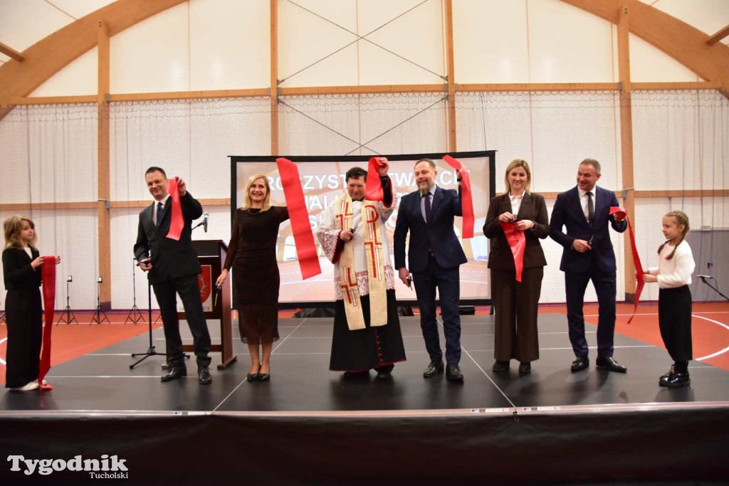 Śliwice: Uroczyście otwarto halę Olimpia przy Szkole Podstawowej im. Ks. Prałata Erharda Staniszewskiego