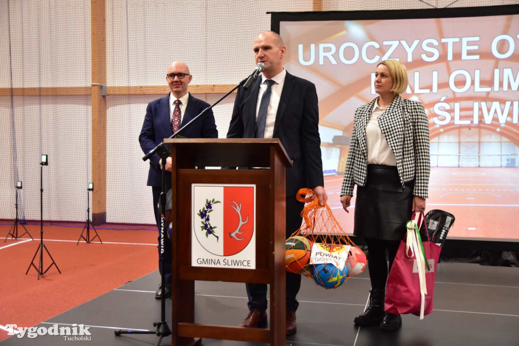 Śliwice: Uroczyście otwarto halę Olimpia przy Szkole Podstawowej im. Ks. Prałata Erharda Staniszewskiego