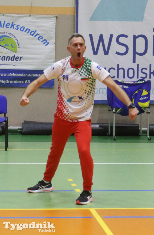 Liga wojewódzka kadetek: MLKS Tucholanka Europrojekt Tuchola - KS Stal II Grudziądz 3:1 (25:20, 25:16, 16:25, 25:23)