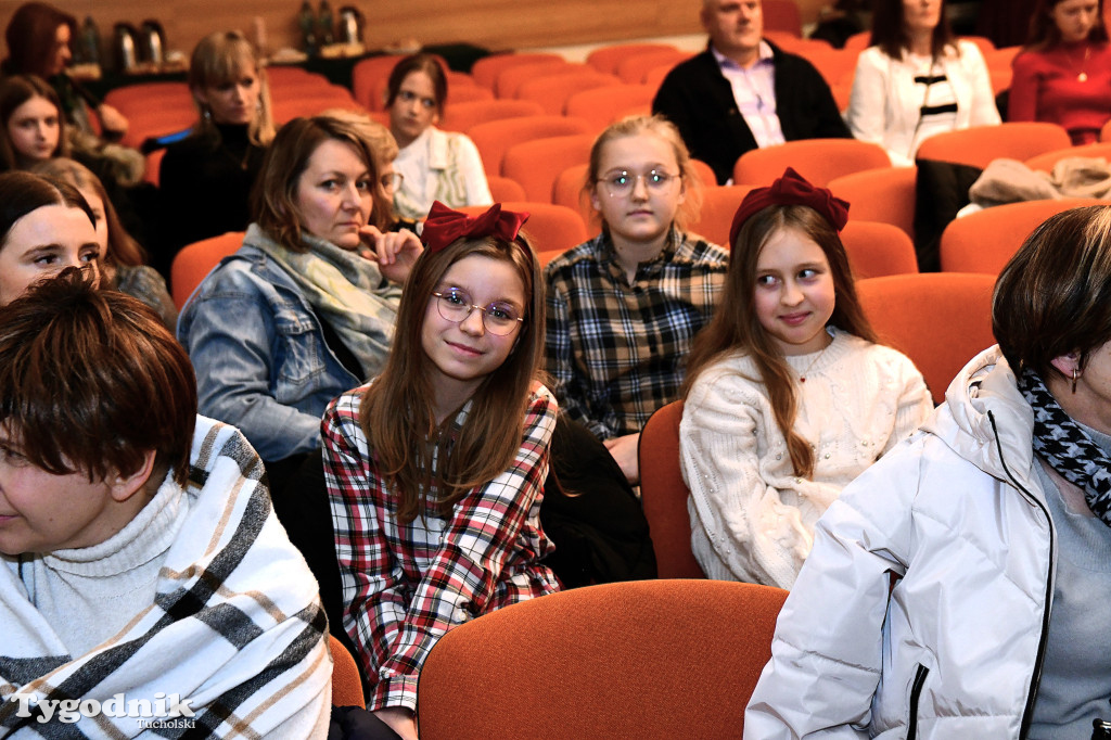 IX Powiatowy Konkurs Śpiewania Kolęd, Pastorałek i Piosenek Świątecznych w Języku Obcym