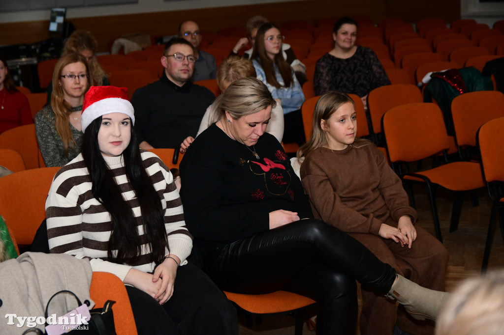 IX Powiatowy Konkurs Śpiewania Kolęd, Pastorałek i Piosenek Świątecznych w Języku Obcym