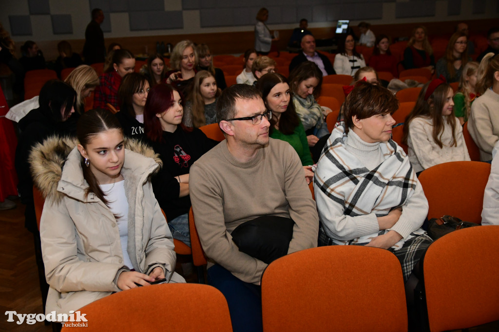 IX Powiatowy Konkurs Śpiewania Kolęd, Pastorałek i Piosenek Świątecznych w Języku Obcym