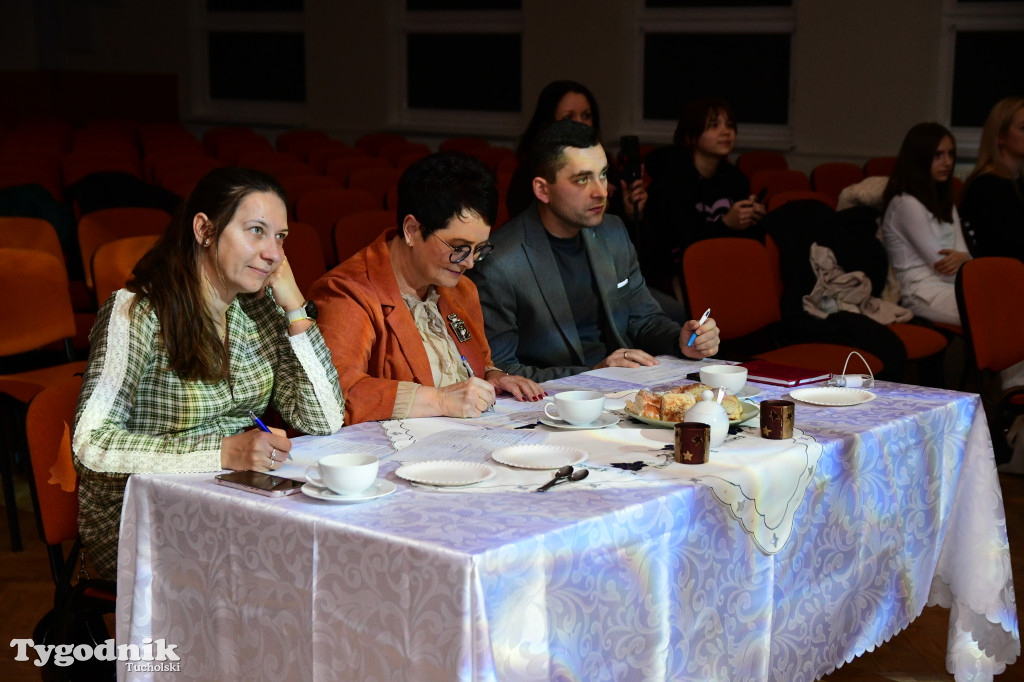 IX Powiatowy Konkurs Śpiewania Kolęd, Pastorałek i Piosenek Świątecznych w Języku Obcym