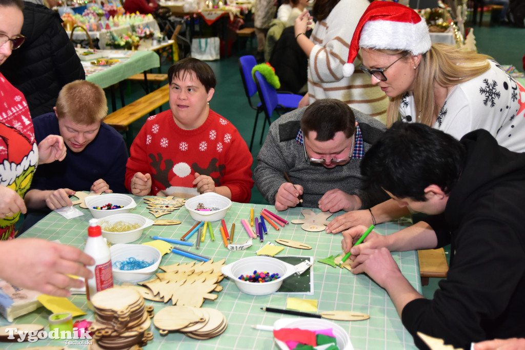 Obchody Międzynarodowego Dnia Osób z Niepełnosprawnościami połączony z warsztatami / ZDJĘCIA CZ. 1