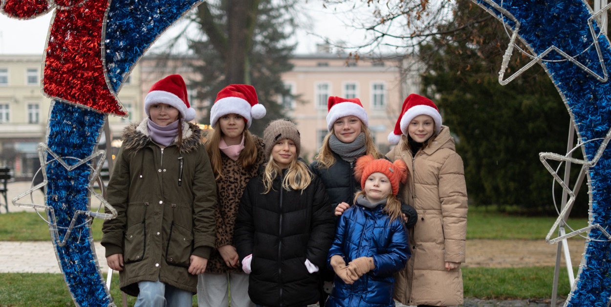 Borowiacki Jarmark na rynku: GALERIA NR 1