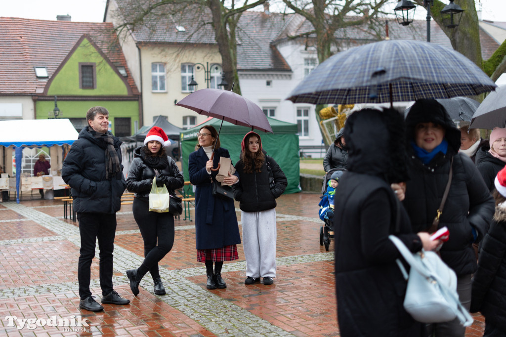 Borowiacki Jarmark na rynku: GALERIA NR 1