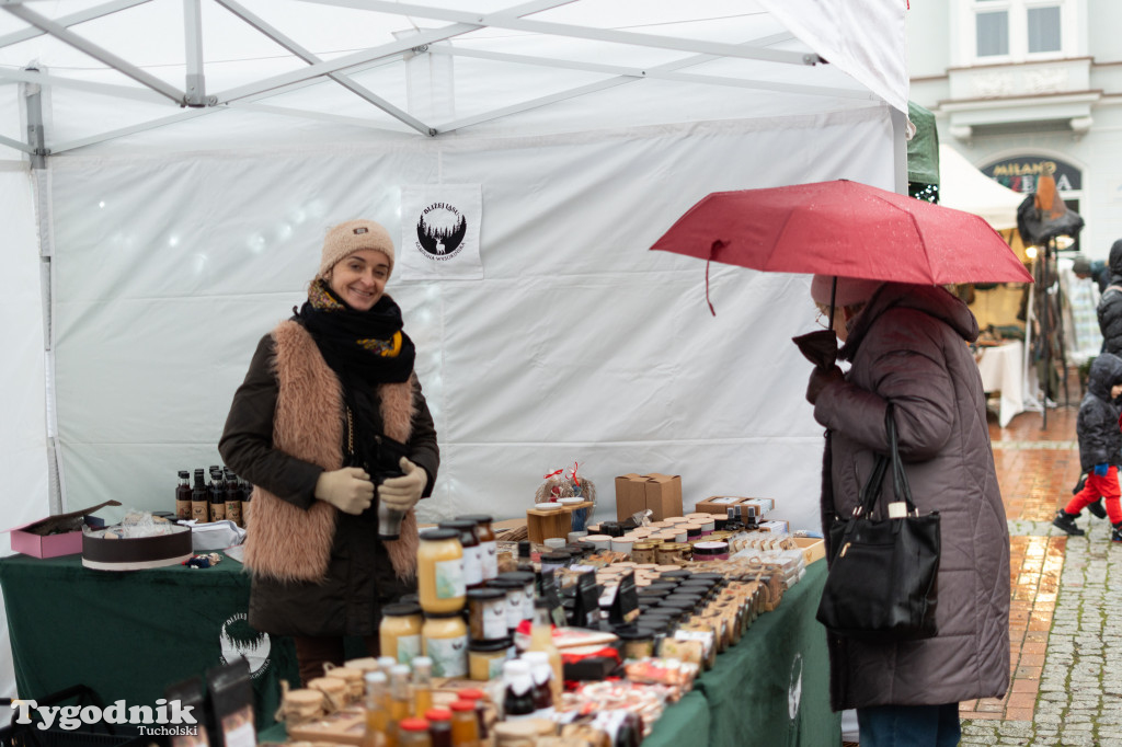 Borowiacki Jarmark na rynku: GALERIA NR 1