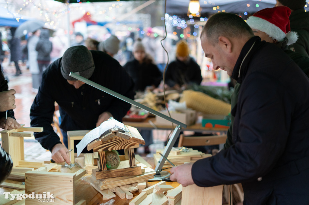 Borowiacki Jarmark na rynku: GALERIA NR 1