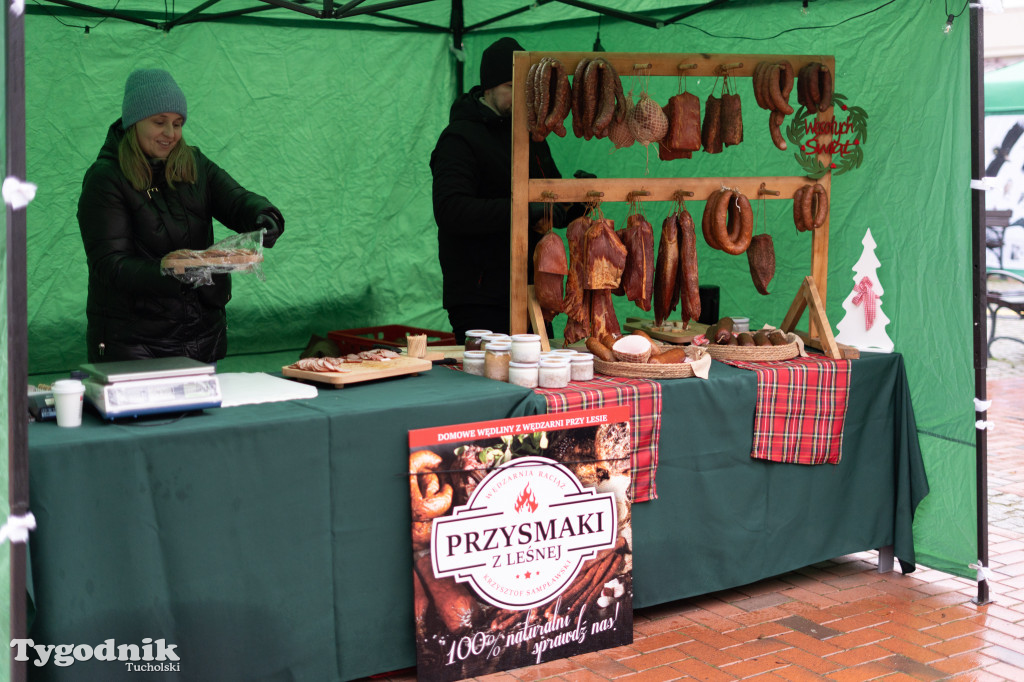 Borowiacki Jarmark na rynku: GALERIA NR 1