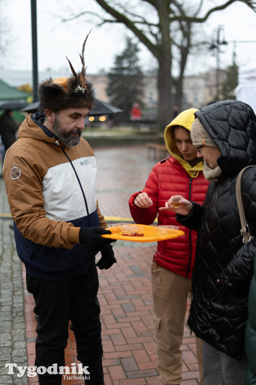 Borowiacki Jarmark na rynku: GALERIA NR 1