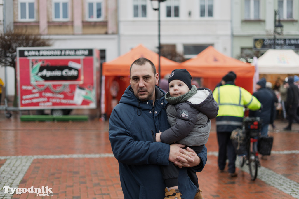 Borowiacki Jarmark na rynku: GALERIA NR 1