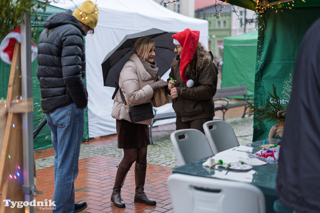 Borowiacki Jarmark na rynku: GALERIA NR 1