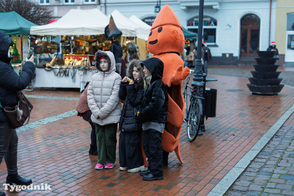 Borowiacki Jarmark na rynku: GALERIA NR 1