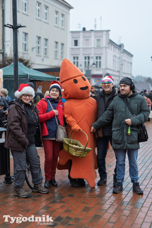 Borowiacki Jarmark na rynku: GALERIA NR 1
