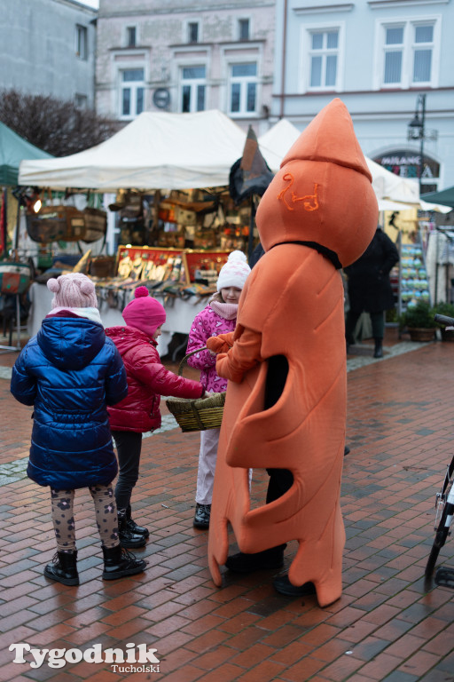 Borowiacki Jarmark na rynku: GALERIA NR 1