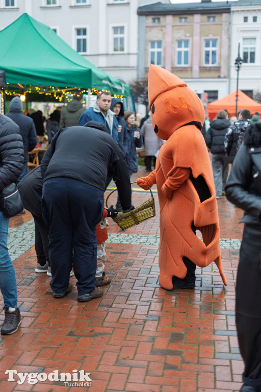 Borowiacki Jarmark na rynku: GALERIA NR 1