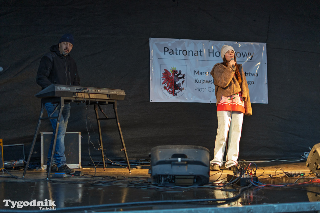 Borowiacki Jarmark na rynku: GALERIA NR 1