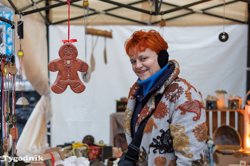 Borowiacki Jarmark na rynku: GALERIA NR 1