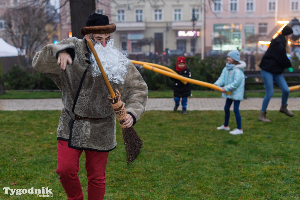 Borowiacki Jarmark na rynku: GALERIA NR 1